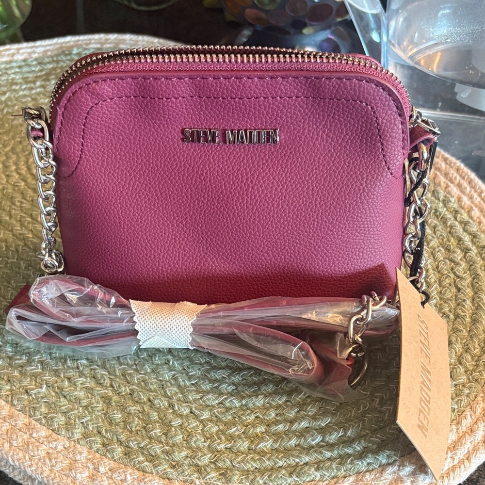 Steve Madden Pink Pebbled Crossbody Bag with Chain Strap